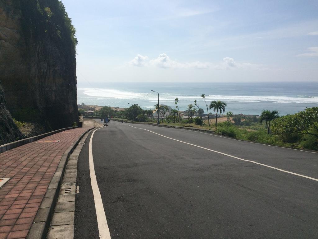 Ady Homestay Uluwatu Buitenkant foto