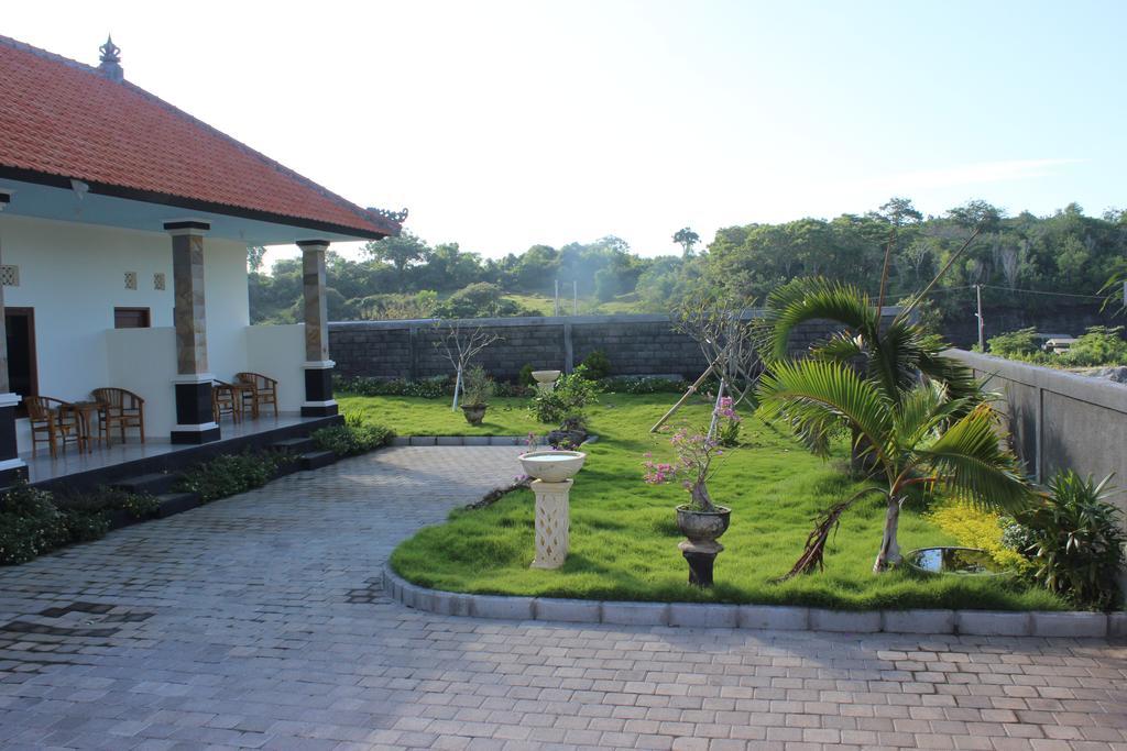 Ady Homestay Uluwatu Buitenkant foto